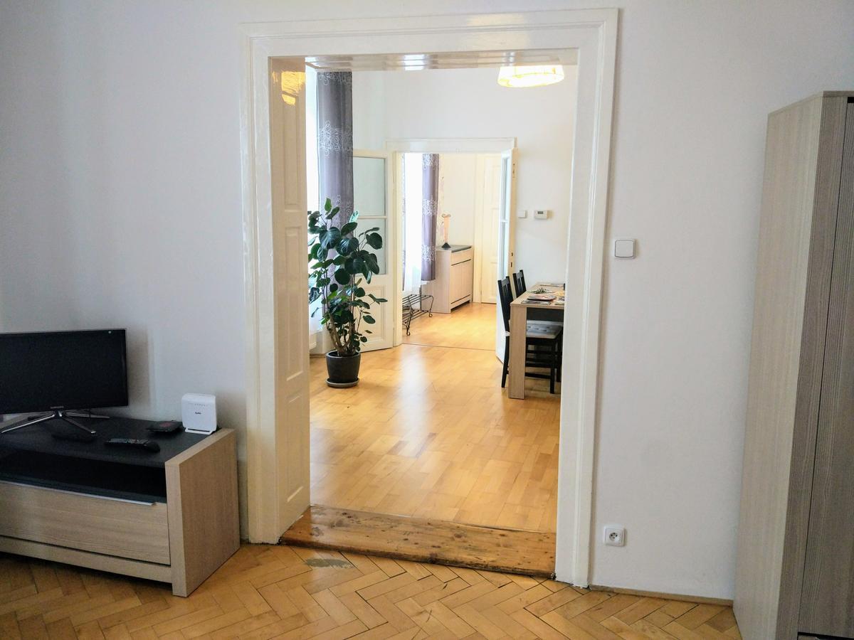 Apartments Tynska 7 Praga Exterior foto