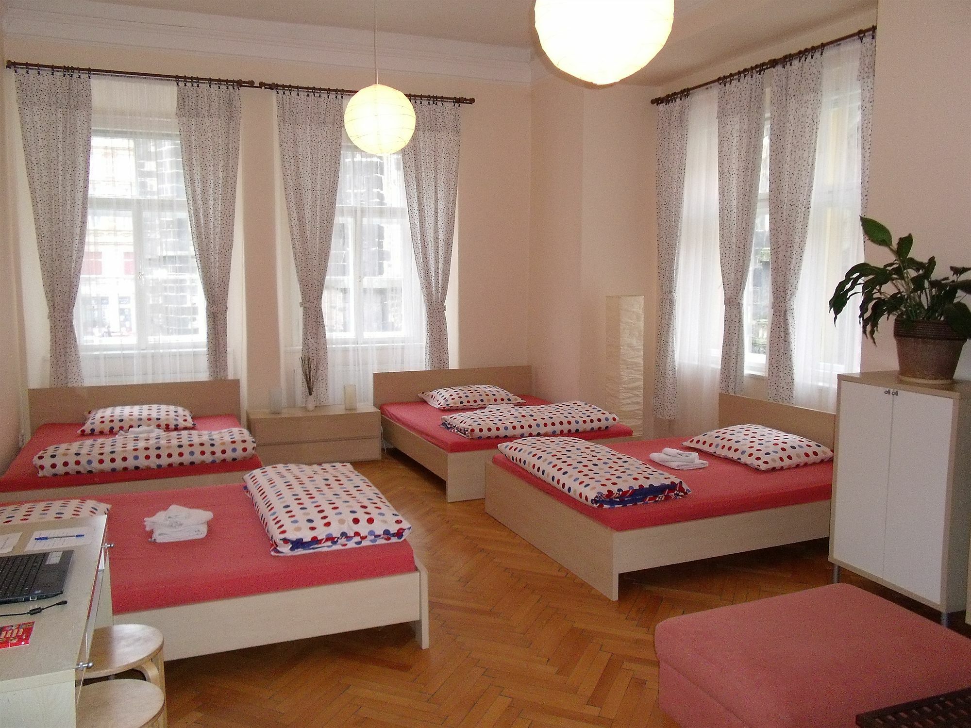 Apartments Tynska 7 Praga Exterior foto